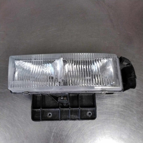 1995-2005 GMC Safari Right Headlamp Assembly OEM#16524092