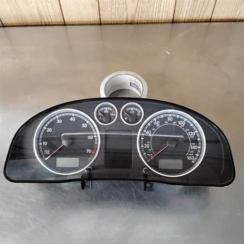 Speedometer VW PASSAT 04 05