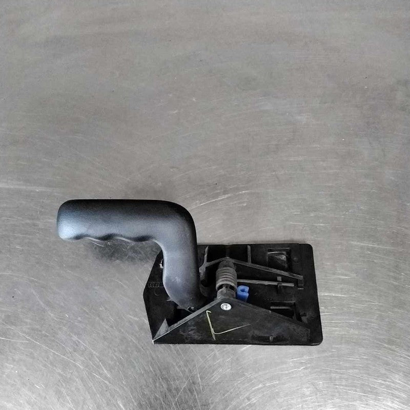 Inside Door Handle CHEVY AVALANCHE 1500 02 03 04 05 06