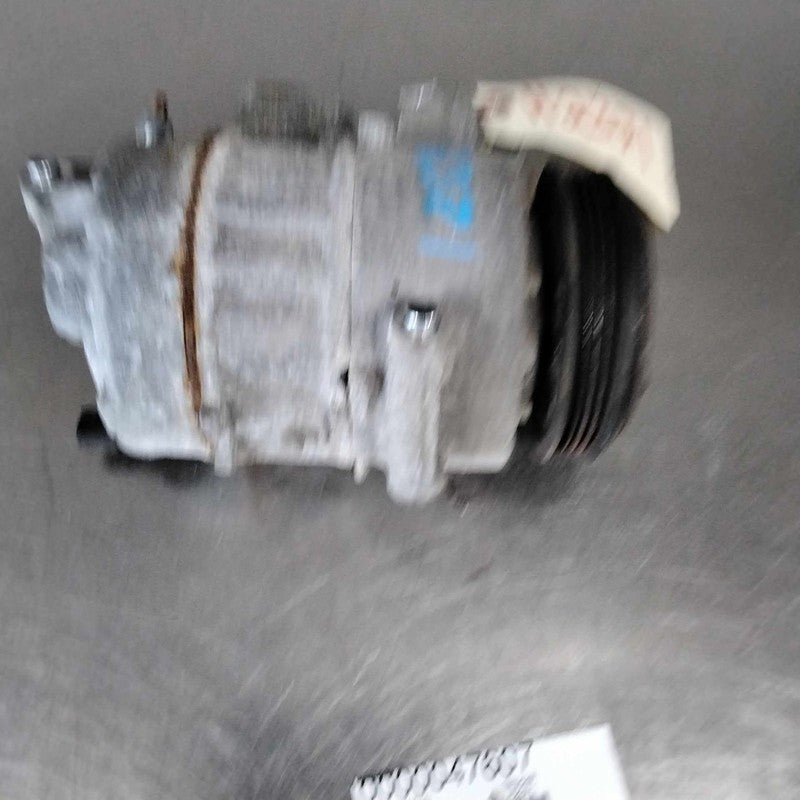 2017-2018 Ford Fusion A/c Air Compressor OEM#DS7Z19703B