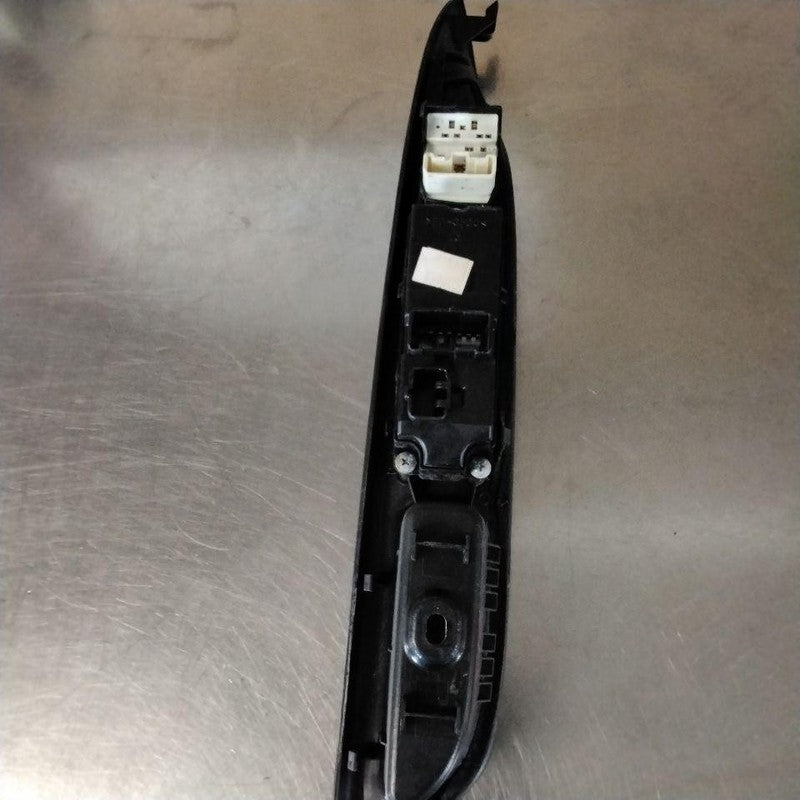 Door Switch Front MAZDA 6 03 04 05