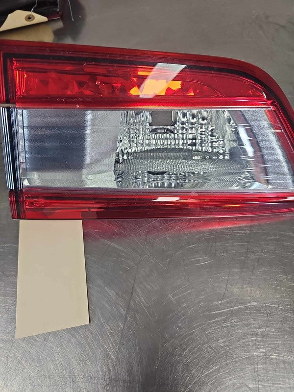 2018-2019 Subaru XV Crosstrek Right Liftgate Tail Light Assembly OEM# 