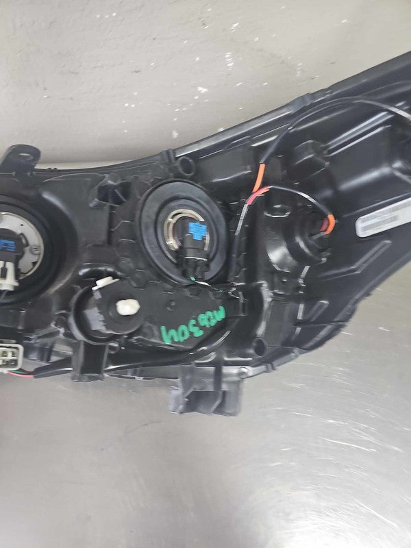 2018-2023 Subaru XV Crosstrek Right Headlamp Assembly #114-10373