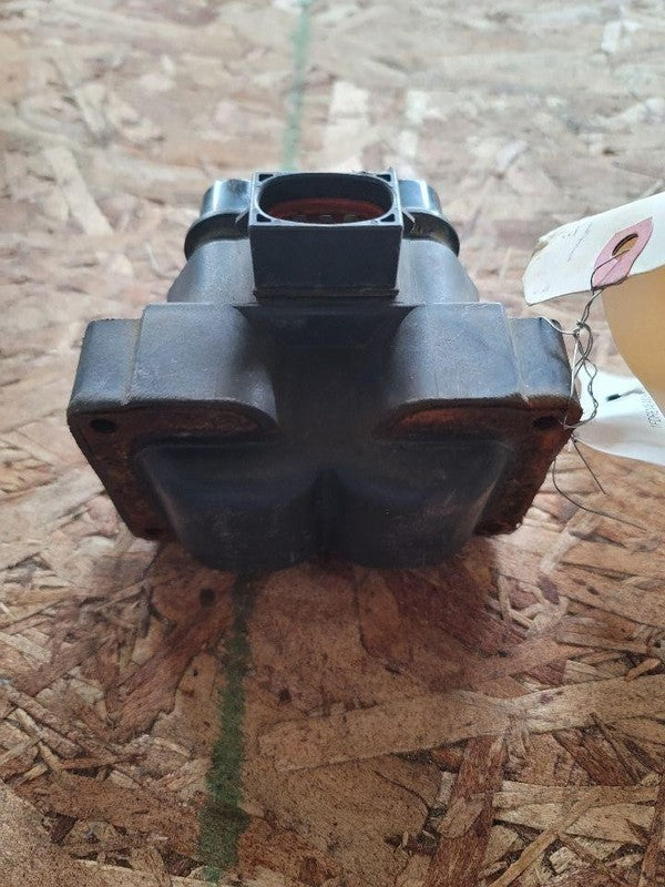 Ignition Coil/ignitor FORD VAN E150 97 98 99