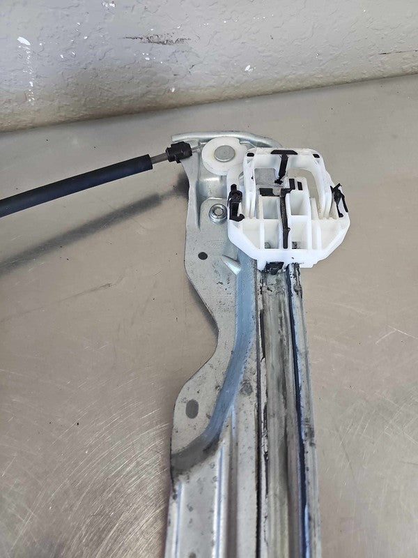 Front Door Regulator FORD ESCAPE Left 13 14 15 16 17 18 19