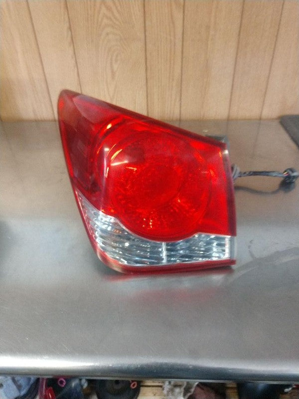 Tail Light Assembly CHEVY CRUZE Left 11 12 13 14 15 16