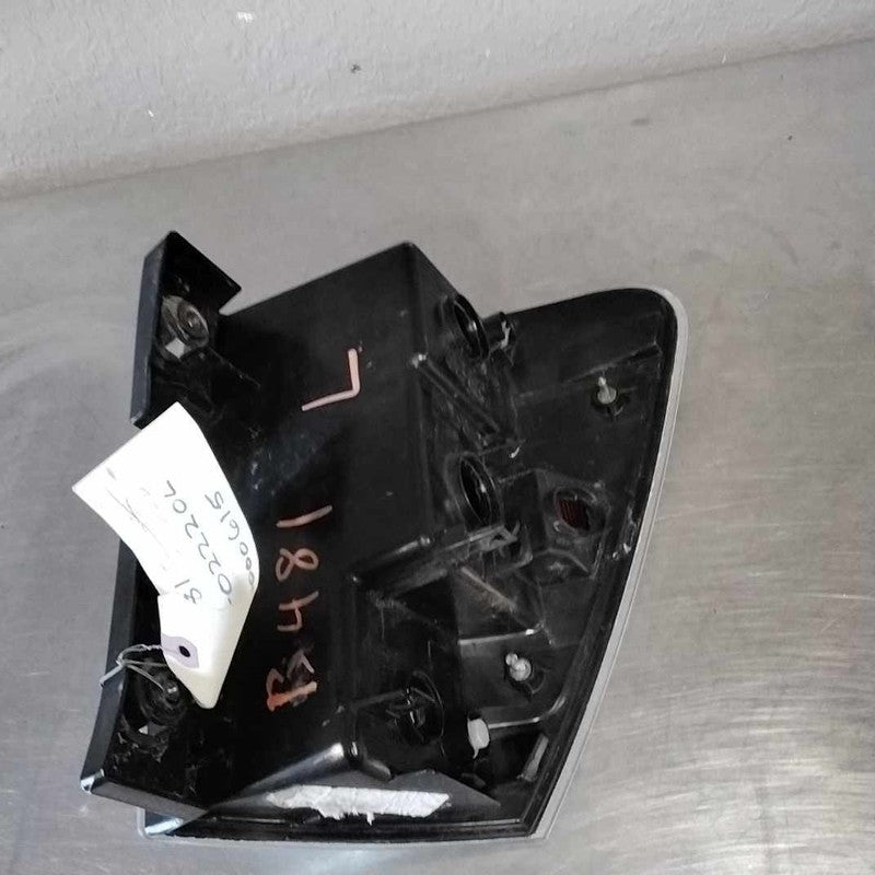 Tail Light Assembly CHEVY EQUINOX Left 05 06 07 08 09