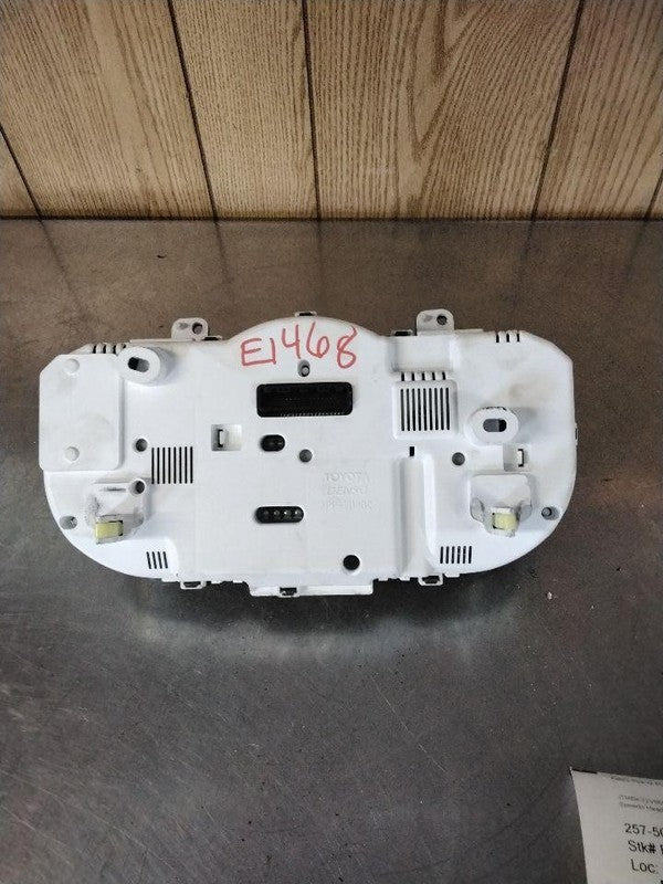Speedometer TOYOTA RAV-4 06 07 08