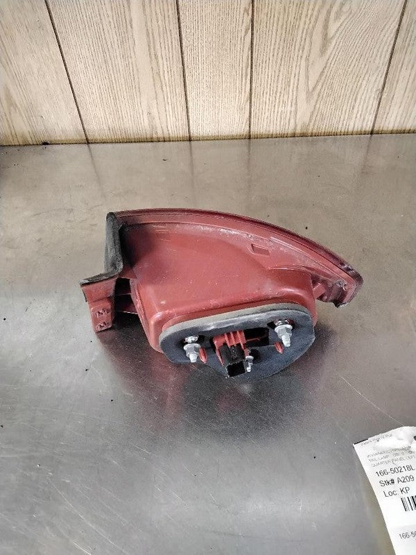 Tail Light Assembly VW PASSAT Left 06 07 08