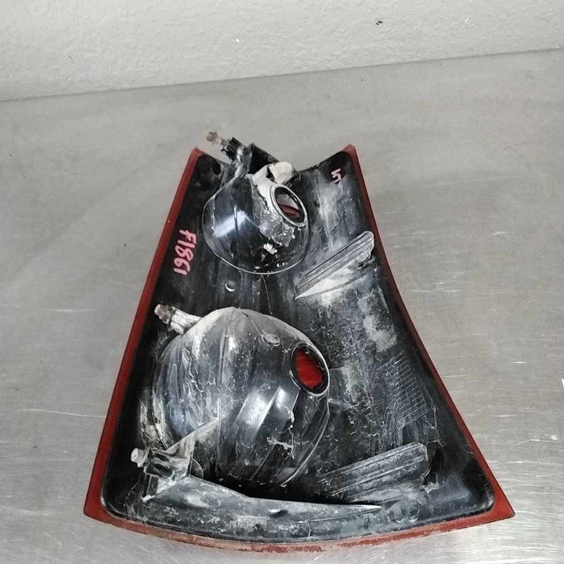 Tail Light Assembly FORD EXPLORER Left 01 02 03 04 05