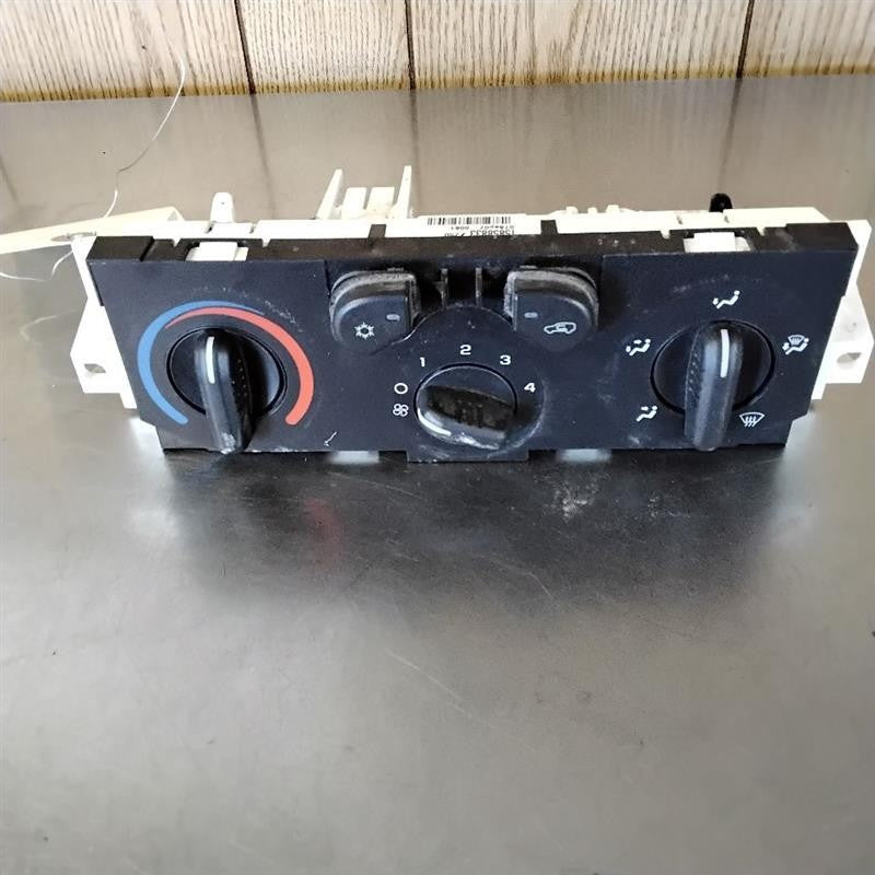 Heater A/c Control GMC CANYON 04 05 06 07 08 09 10 11 12