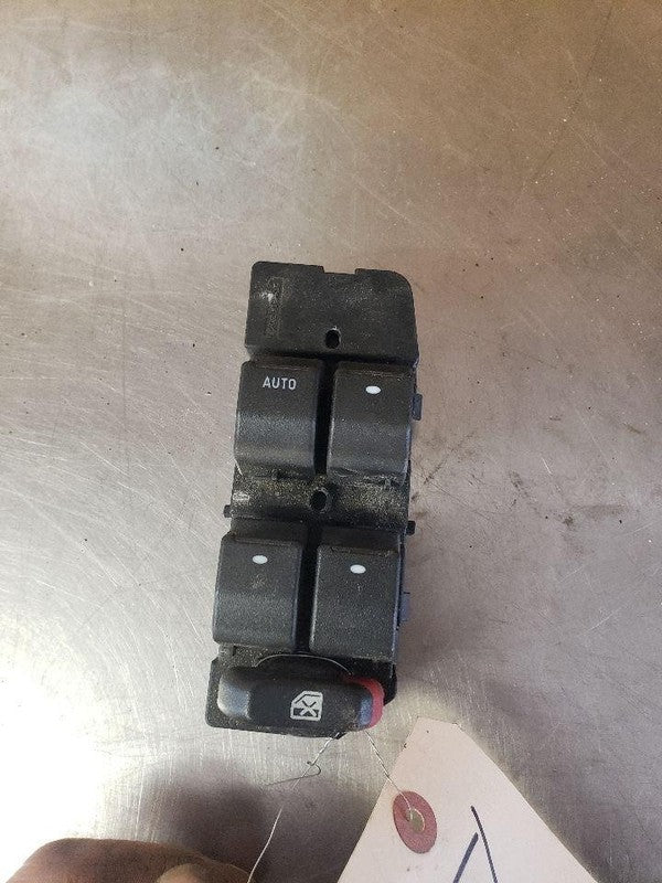 Door Switch Front CHEVY IMPALA 09 10 11 12 13 14 15 16
