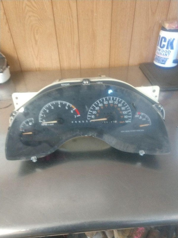 Speedometer PONTIAC GRAND PRIX 98 99 00 01 02 03
