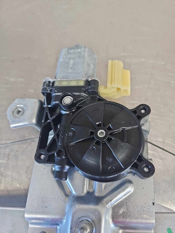 Side/rear/cargo Regulator FORD ESCAPE Left 13 14 15 16 17 18 19