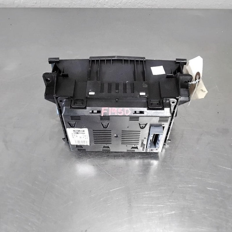 2008-2009 Saturn Astra Info-gps-tv Screen OEM#13292737