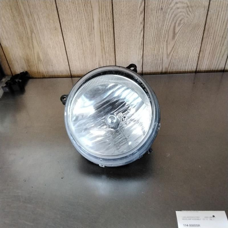 Headlamp Assembly JEEP LIBERTY Right 05 06 07