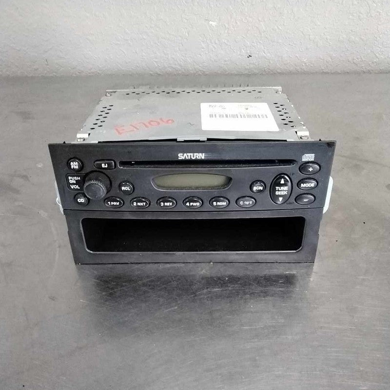 Audio & Visual Equip.(radio) SATURN VUE 04 05