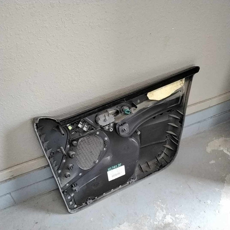 Front Door Trim Panel FORD FOCUS Left 00 01 02 03