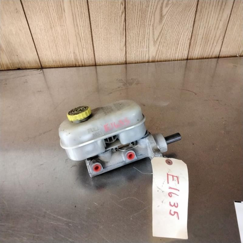 1999-2001 Dodge Durango Master Cylinder OEM#5093049AA