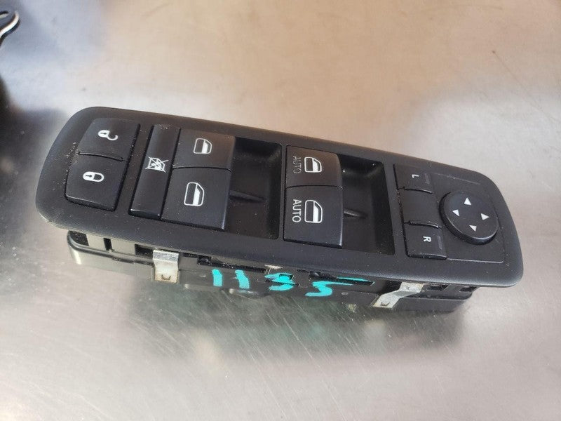 Door Switch Front CHRYSLER 300 11 12 13 14