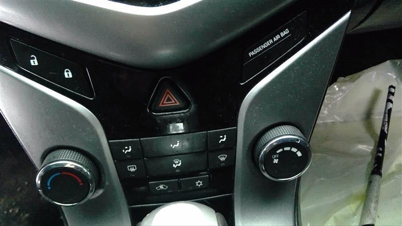 Heater A/c Control CHEVY CRUZE 11 12