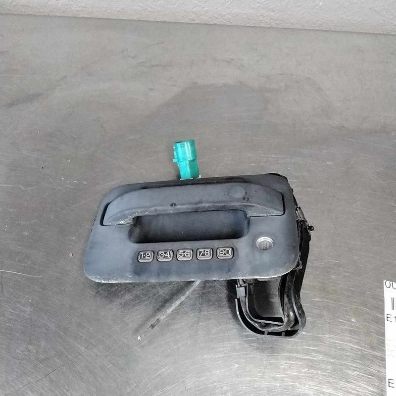 Outside Door Handle FORD PICKUP F150 SERIES Left 04 05 06 07 08
