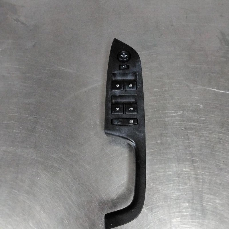 Door Switch Front GMC TERRAIN 10 11 12 13 14 15 16 17