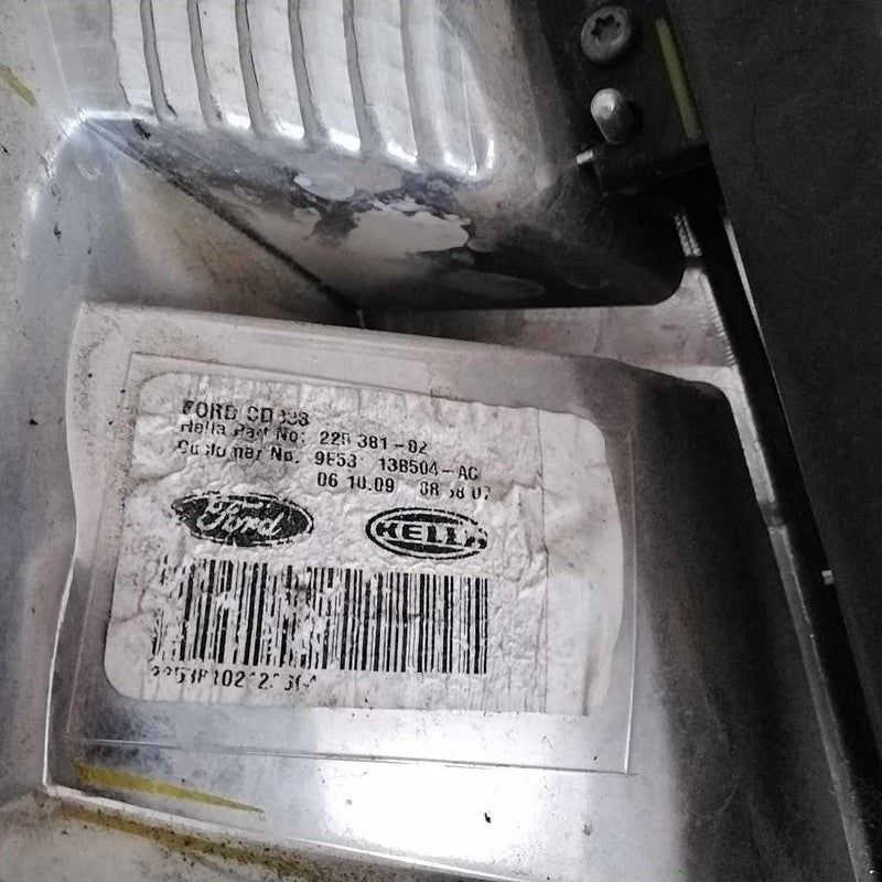 2010-2012 Ford Fusion Right Tail Light Assembly