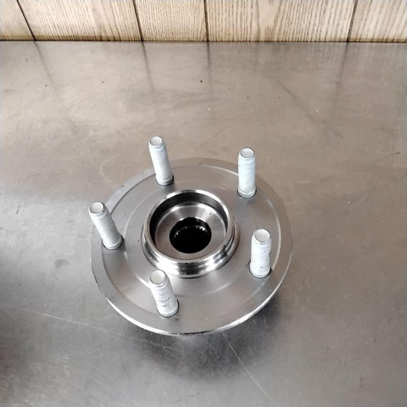 2011-2022 Jeep Grand Cherokee Hub OEM#4779612AE New In Box