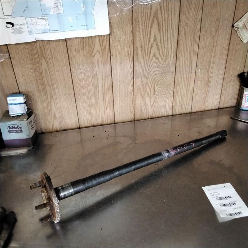 Axle Shaft JEEP LIBERTY Rl 02 03 04 05