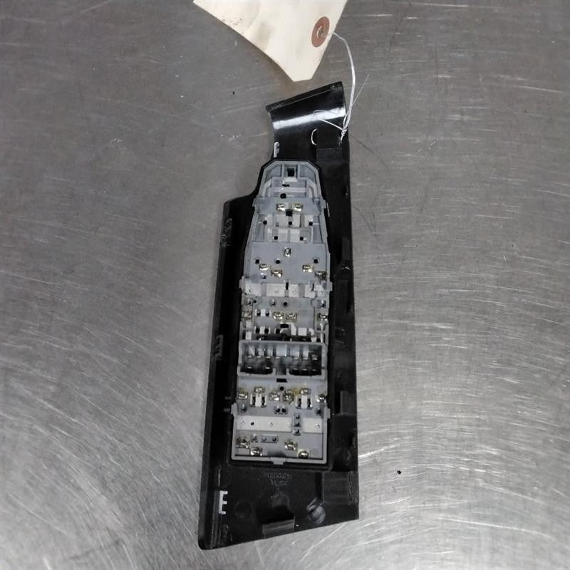 Door Switch Front CHEVY AVEO 09 10 11