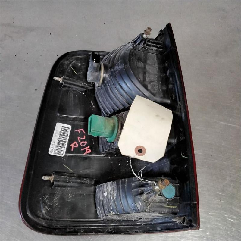 Tail Light Assembly FORD PICKUP F150 Right 04 05 06 07 08