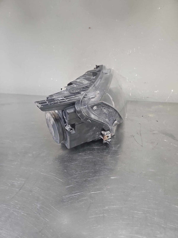 2010-2012 Ford Fusion Right Headlamp Assembly OEM# 	9E5Z13008A