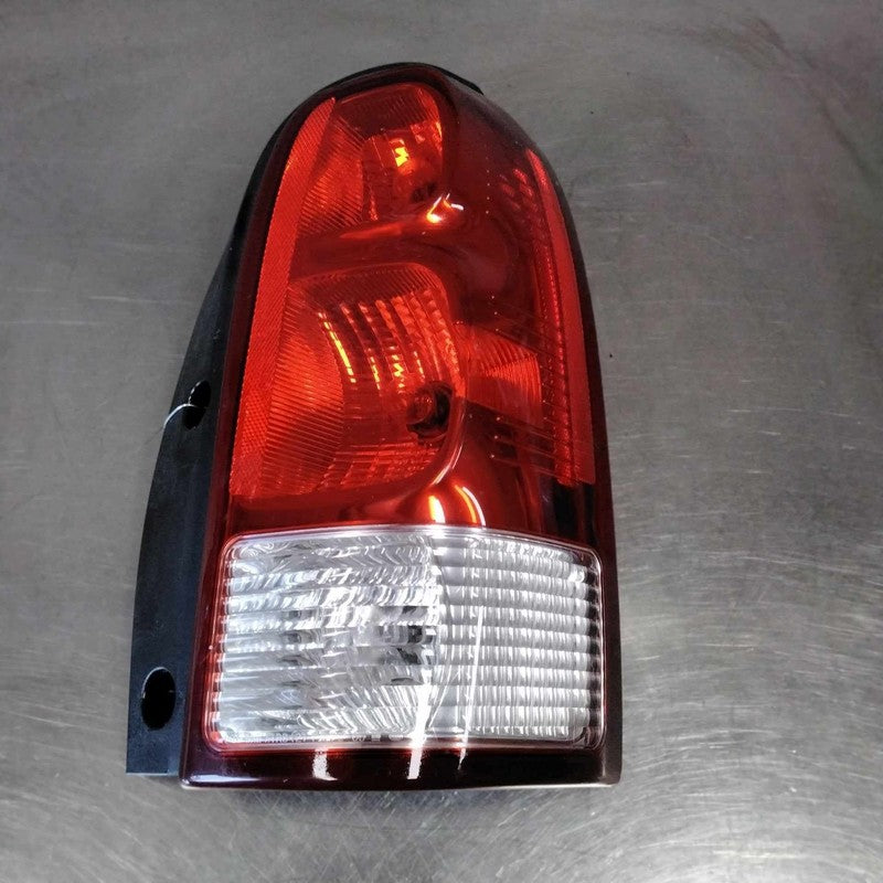 2005-2009 Chevrolet Uplander Right Tail Light Assembly