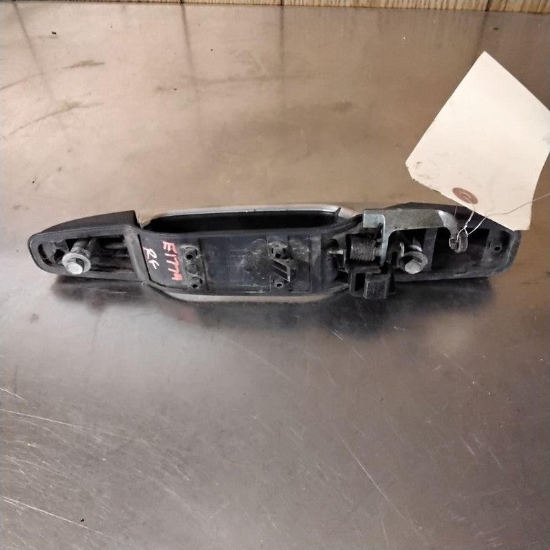 Outside Door Handle CHEVROLET TAHOE Right 07 08 09 10 11 12 13 14
