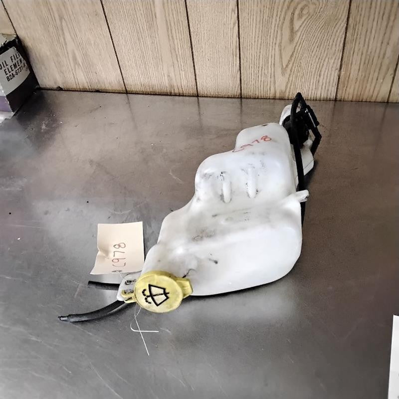 Washer Bottle JEEP COMPASS 07 08 09 10 11 12 13 14 15 16 17