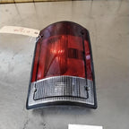 Tail Light Assembly FORD VAN E150 Right 92 93 94 95 96 97 98 99 00 01 