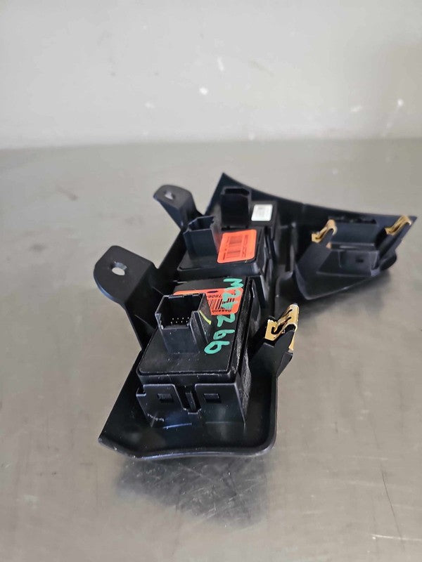 2015-2019 GMC Yukon XL 1500 Headlight Switch (dash Mtd) OEM#84472676