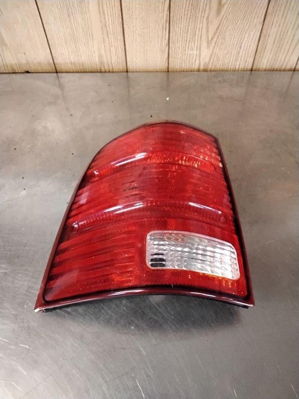 Tail Light Assembly FORD EXPLORER Left 02 03 04 05
