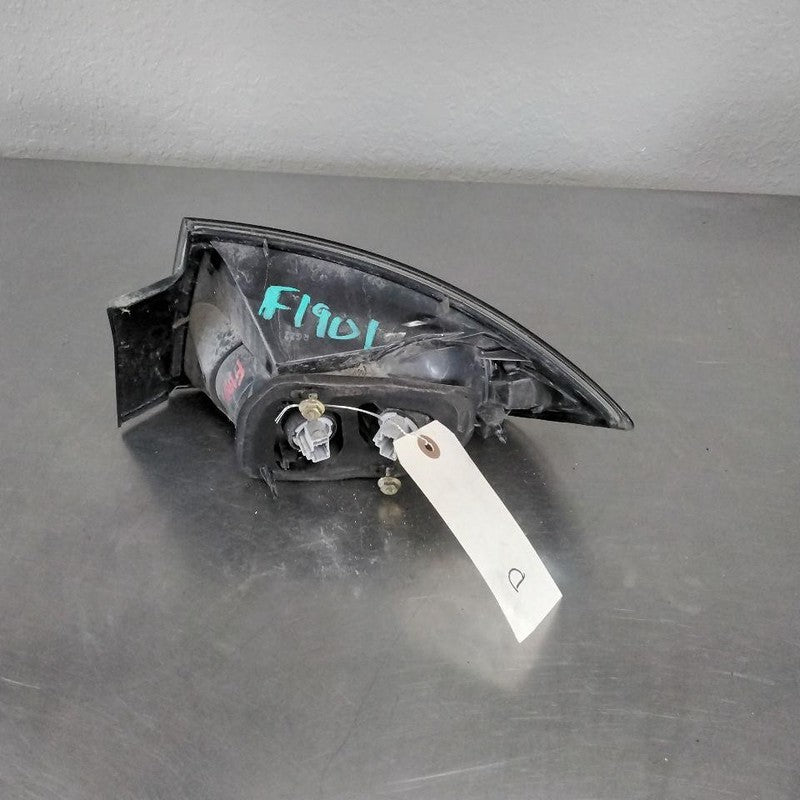 Tail Light Assembly MAZDA 3 Left 04 05 06