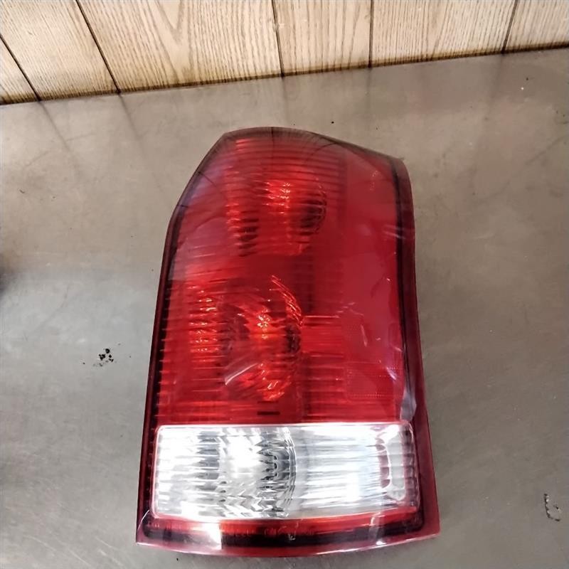 Tail Light Assembly SATURN VUE Right 02 03 04 05 06 07
