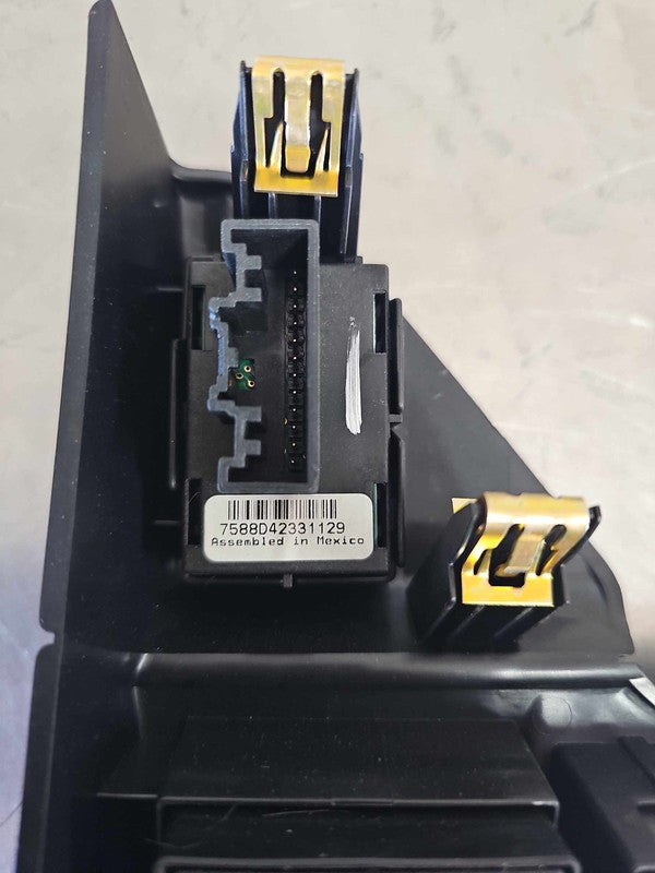 2015-2019 GMC Yukon XL 1500 Headlight Switch (dash Mtd) OEM#84472676